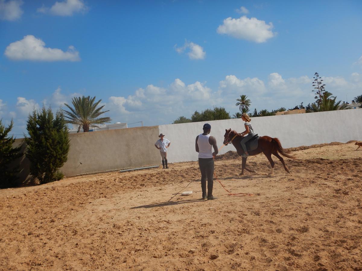 Aghīr Maison Les Palmiers 300M De La Plage מראה חיצוני תמונה